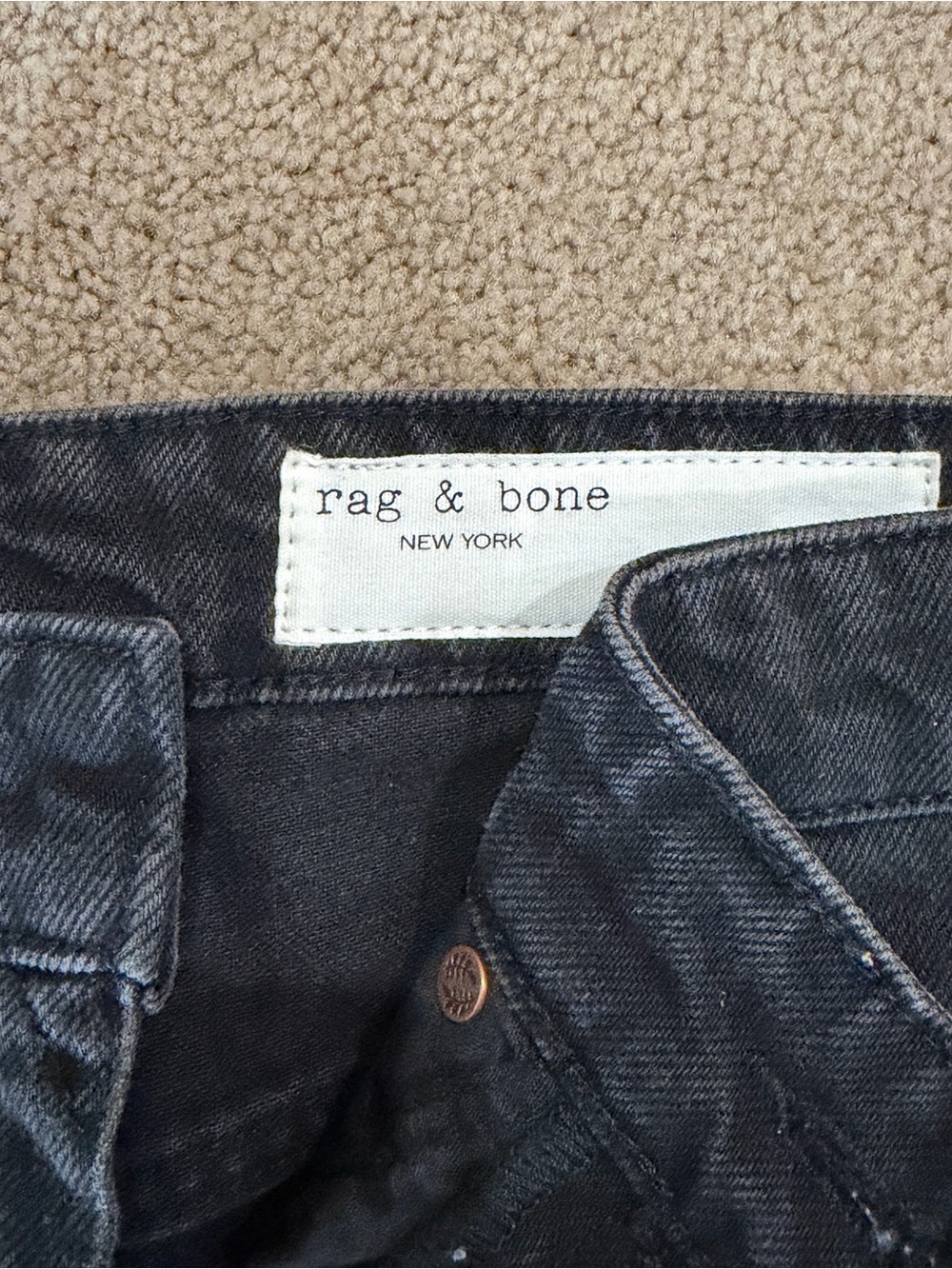 rag & bone Black Raw-Hem Miya Denim Cutoff Shorts size 26 - Picture 16 of 17